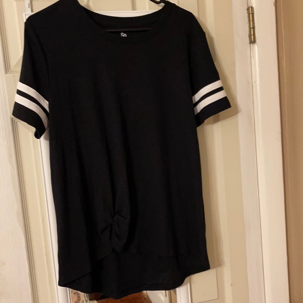 Cute Tie Knot Tee